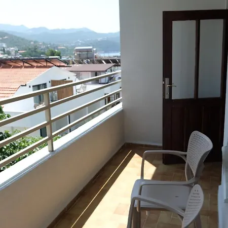 Kashan Bed & Breakfast