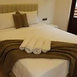 Alojamento de Acomodação e Pequeno-almoço Kashan 3*