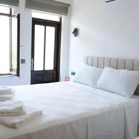 Kashan B&B 3*